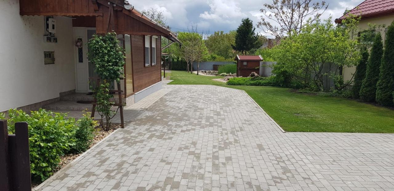Harmonia Vendeghaz Appartement Poroszló Buitenkant foto