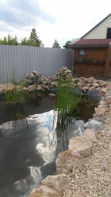 Harmonia Vendeghaz Appartement Poroszló Buitenkant foto